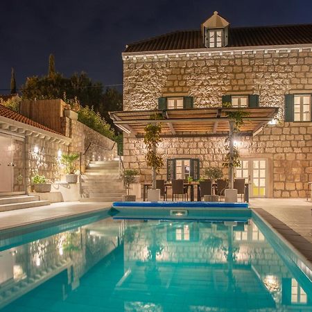 Villa Joe Cilipi Exterior photo