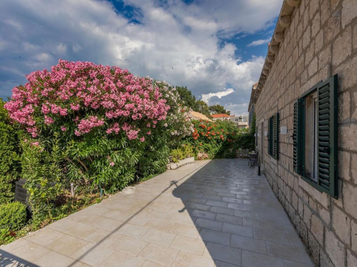 Villa Joe Cilipi Exterior photo